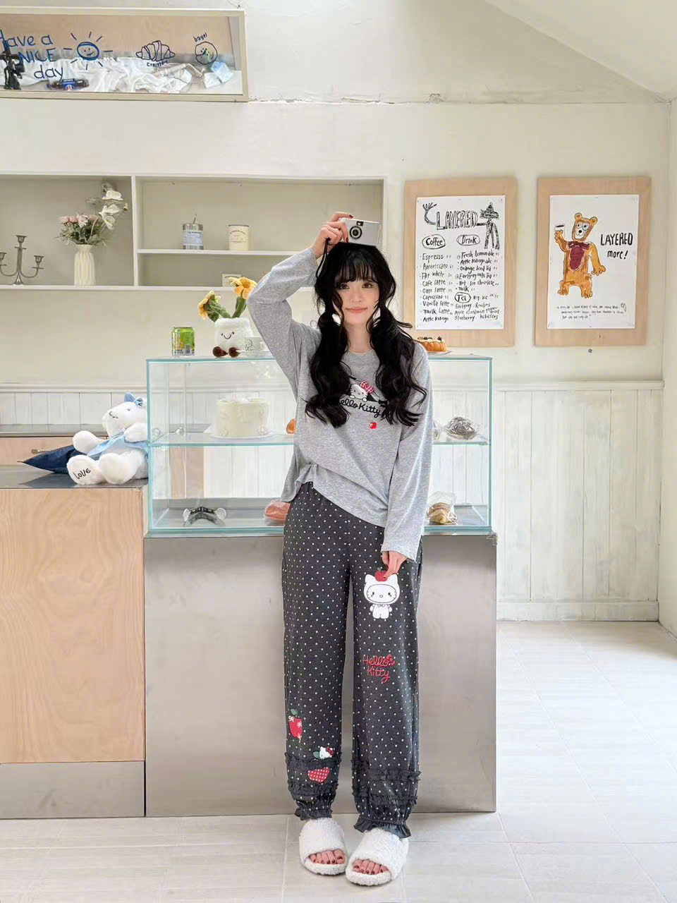 Bộ dài Hello Kitty — Phong cách đáng yêu